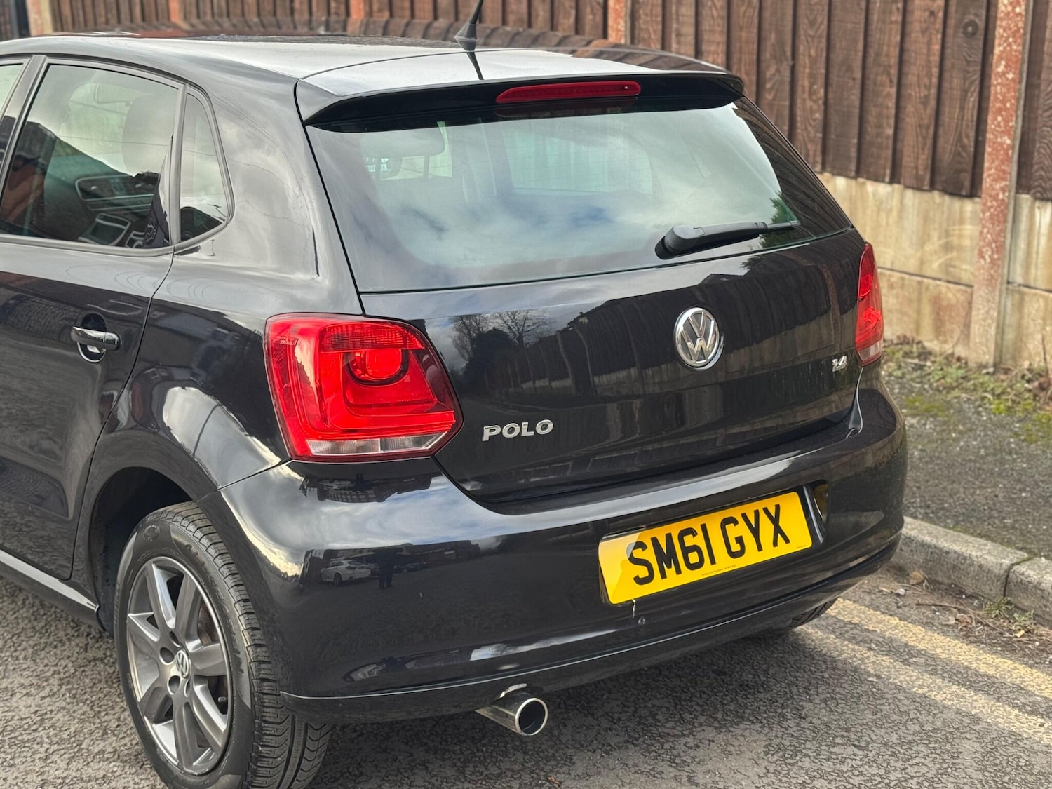 Used Volkswagen Polo 2011 for sale - 77396643: Photo 33