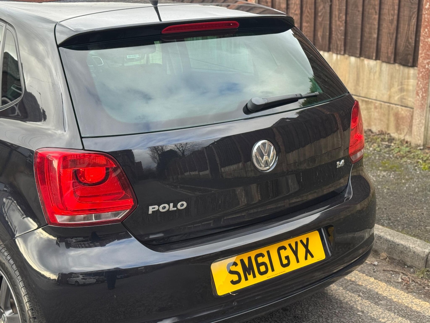 Used Volkswagen Polo 2011 for sale - 77396643: Photo 34