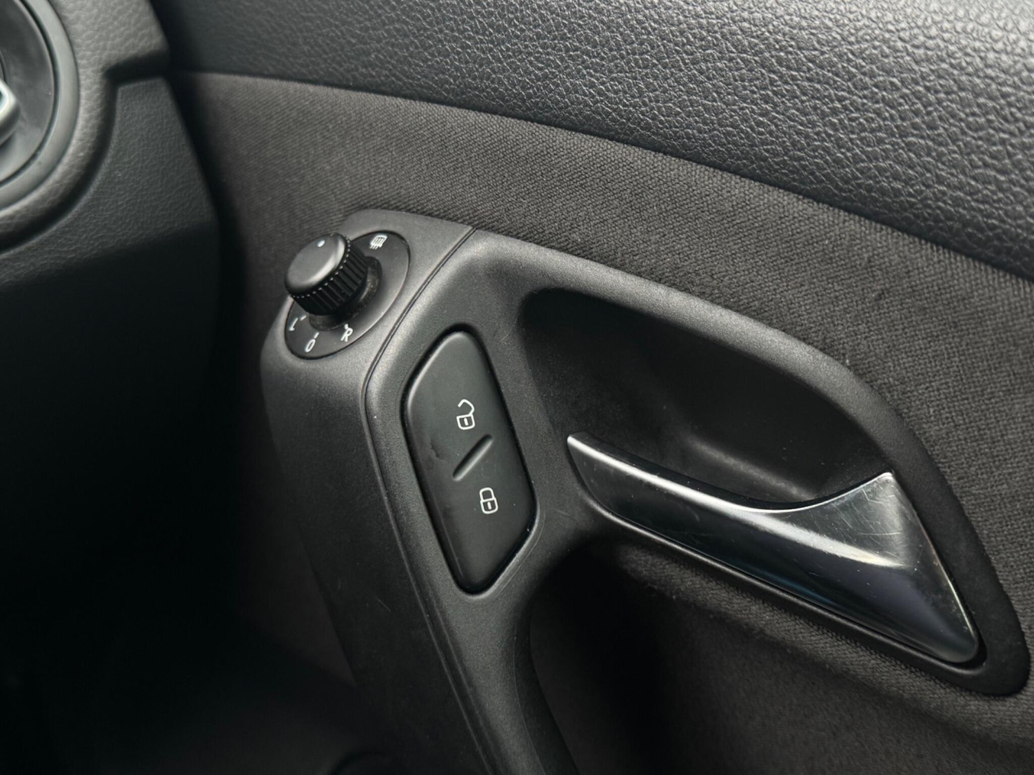 Used Volkswagen Polo 2011 for sale - 77396643: Photo 46