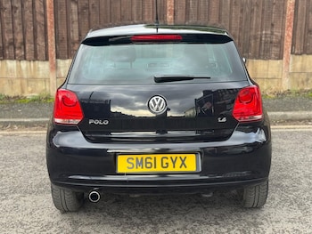 Used Volkswagen Polo 2011 for sale - 77396643: Photo