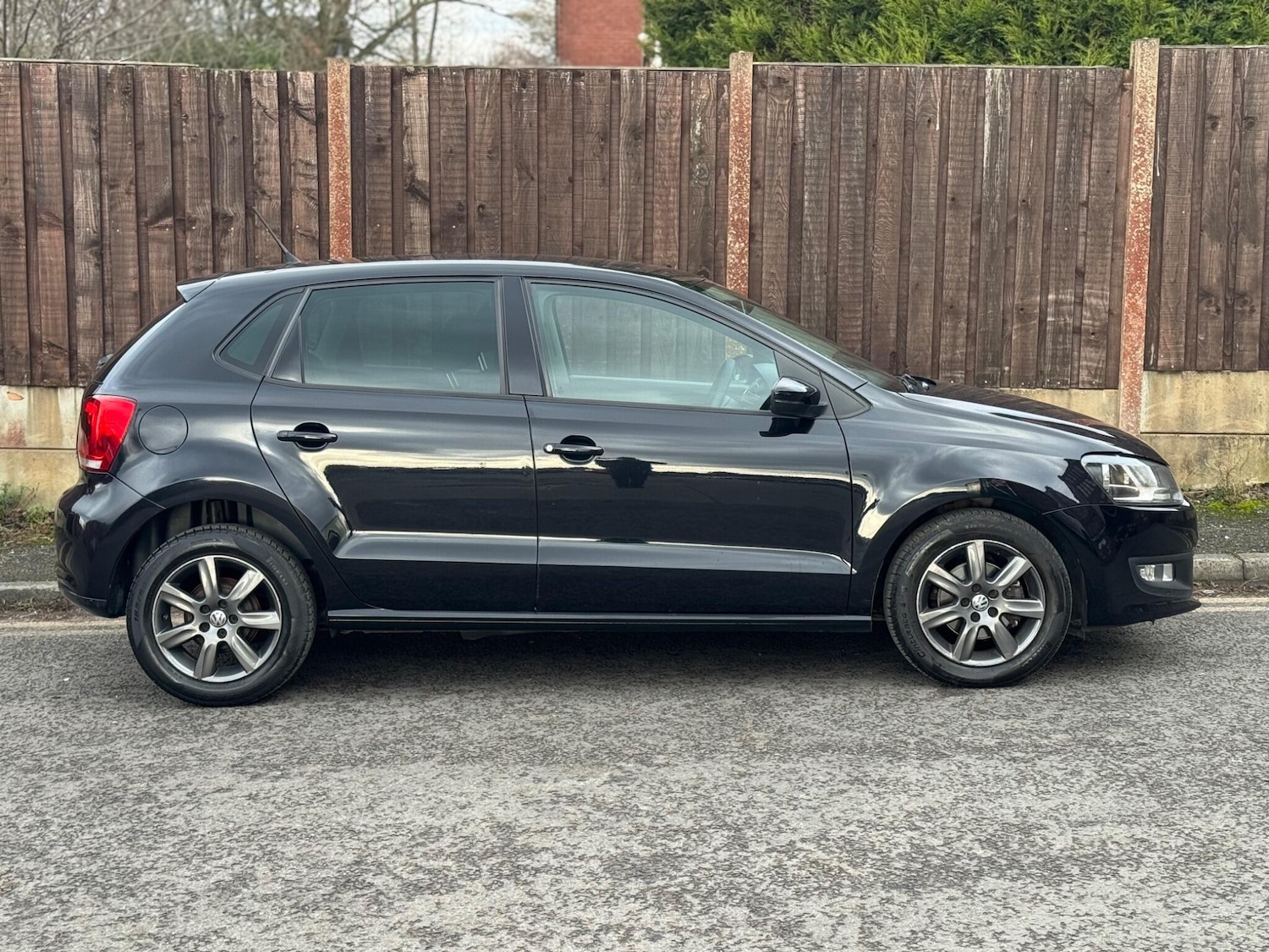 Used Volkswagen Polo 2011 for sale - 77396643: Photo 8