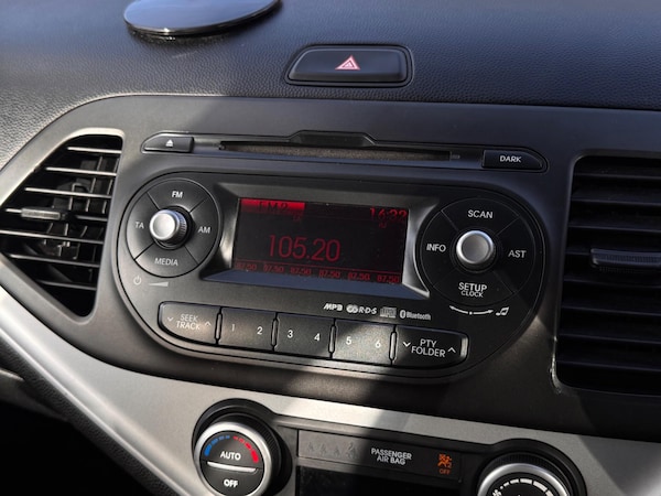 Used Kia Picanto 2015 for sale - 75989933: Photo 40
