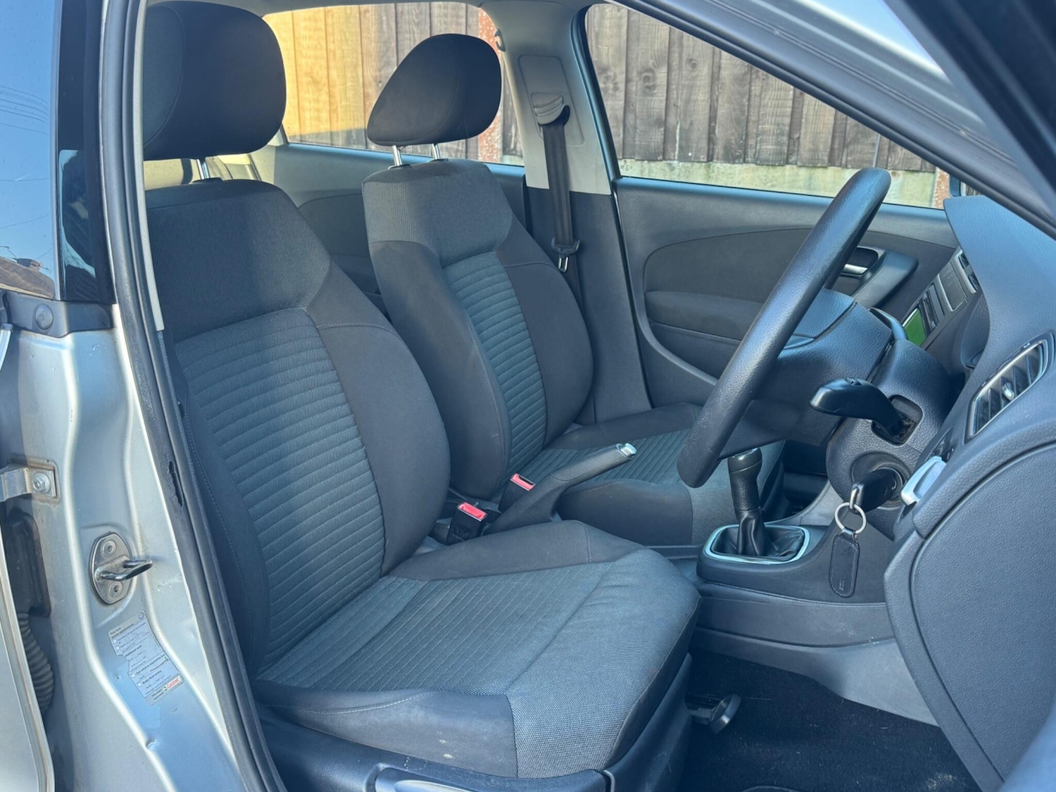 Used Volkswagen Polo 2011 for sale - 77054012: Photo 14