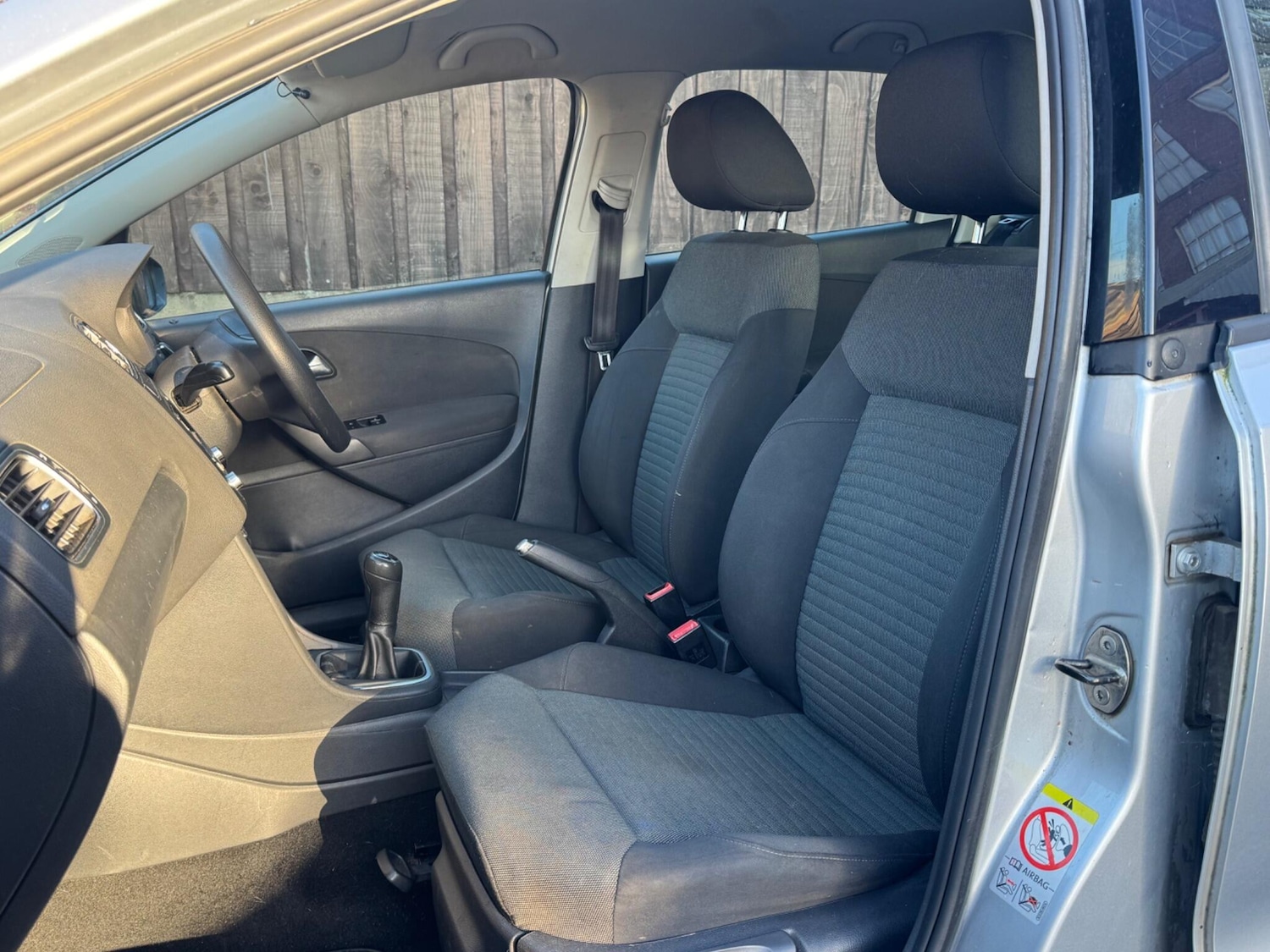 Used Volkswagen Polo 2011 for sale - 77054012: Photo 27