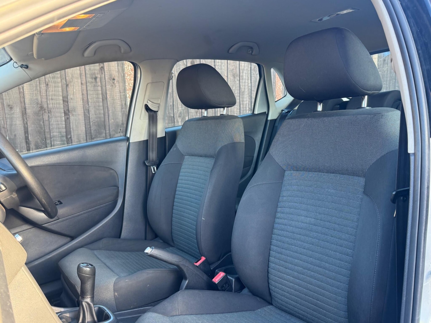 Used Volkswagen Polo 2011 for sale - 77054012: Photo 28