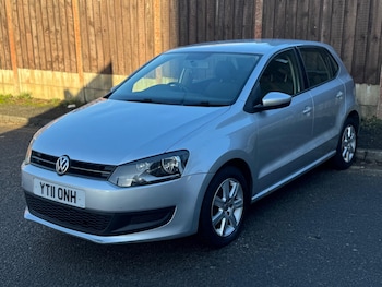 Used Volkswagen Polo 2011 for sale - 77054012: Photo