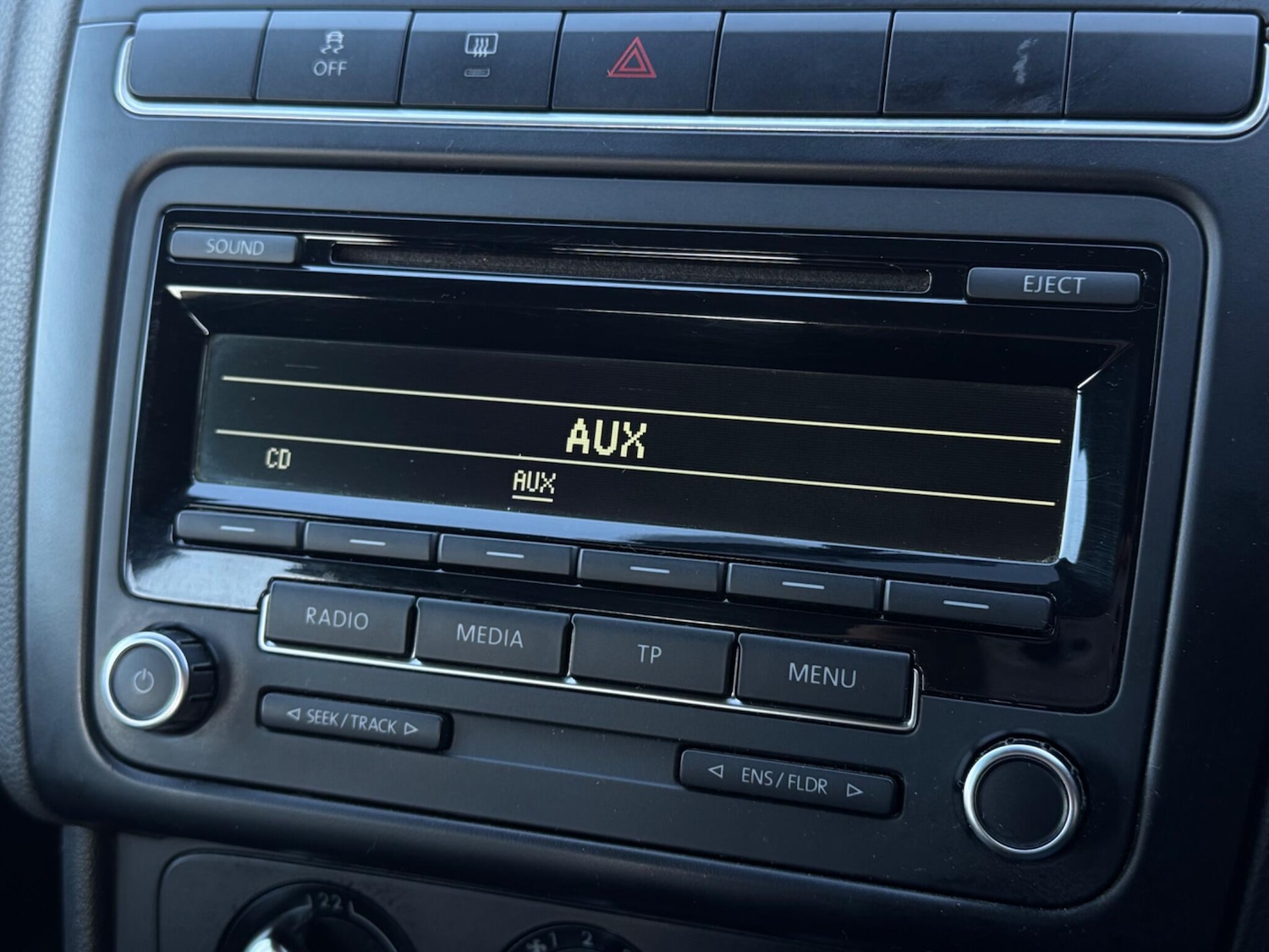 Used Volkswagen Polo 2011 for sale - 77054012: Photo 37