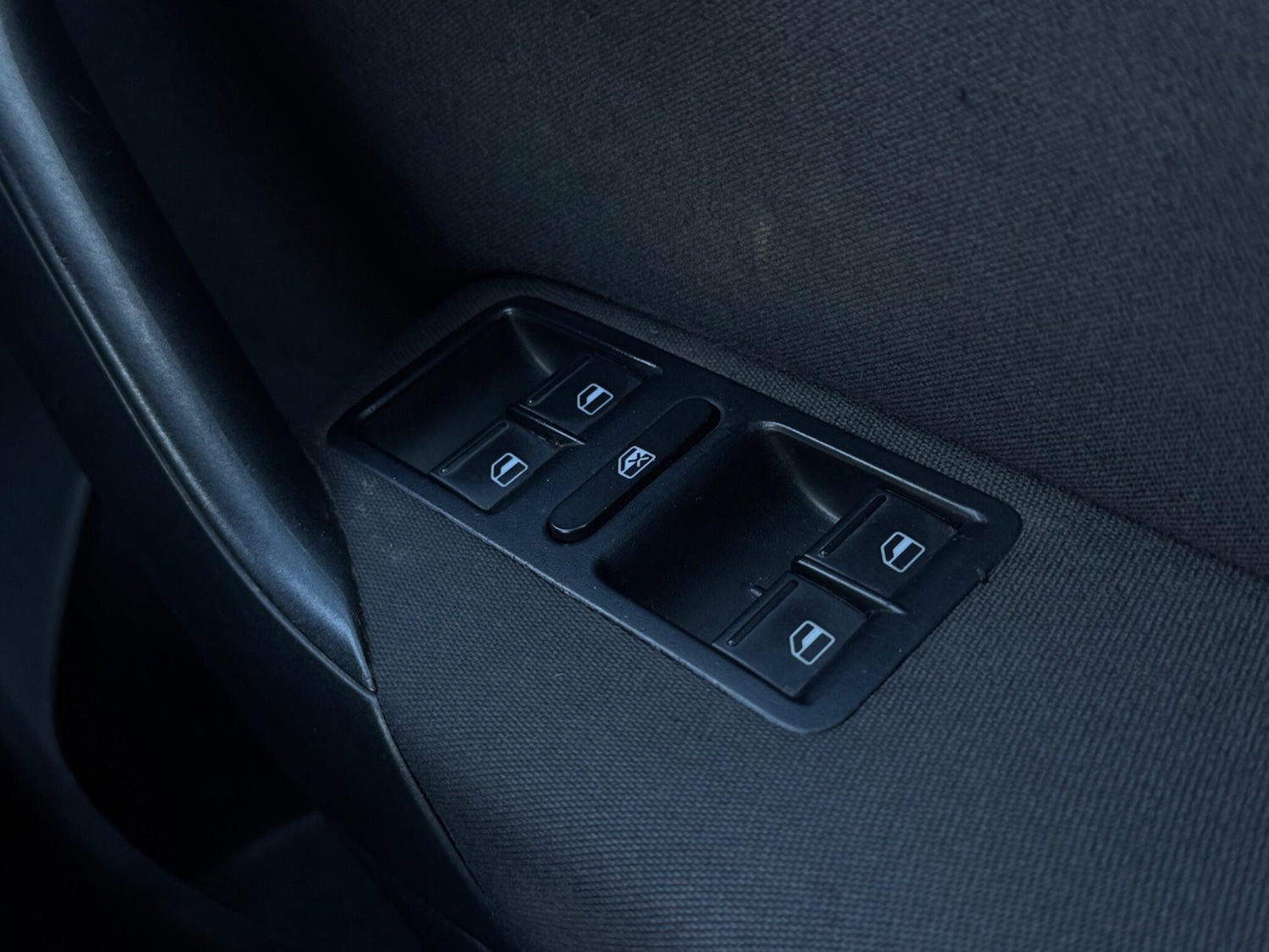 Used Volkswagen Polo 2011 for sale - 77054012: Photo 42