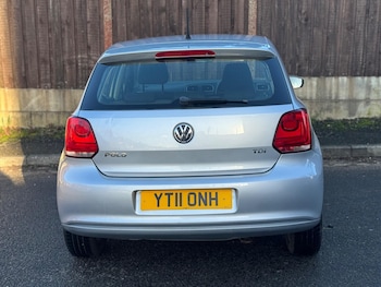 Used Volkswagen Polo 2011 for sale - 77054012: Photo