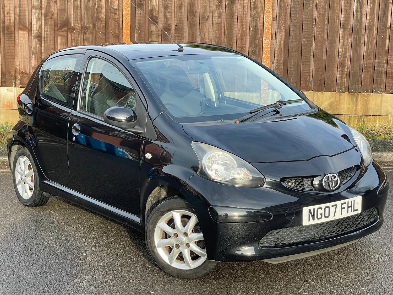 Used Toyota AYGO for sale - 77684285: Photo 38