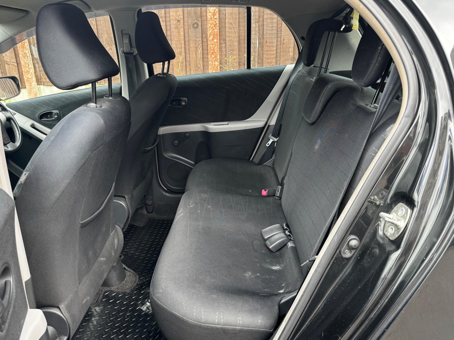 Used Toyota Yaris 2007 for sale - 76659219: Photo 23