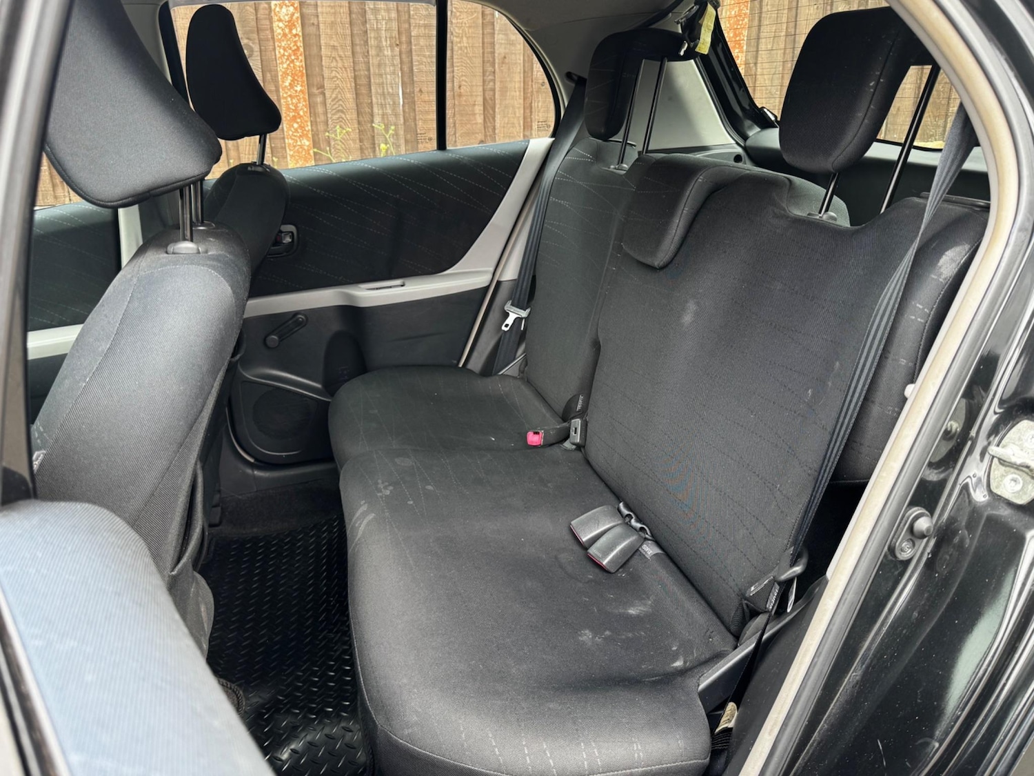 Used Toyota Yaris 2007 for sale - 76659219: Photo 24