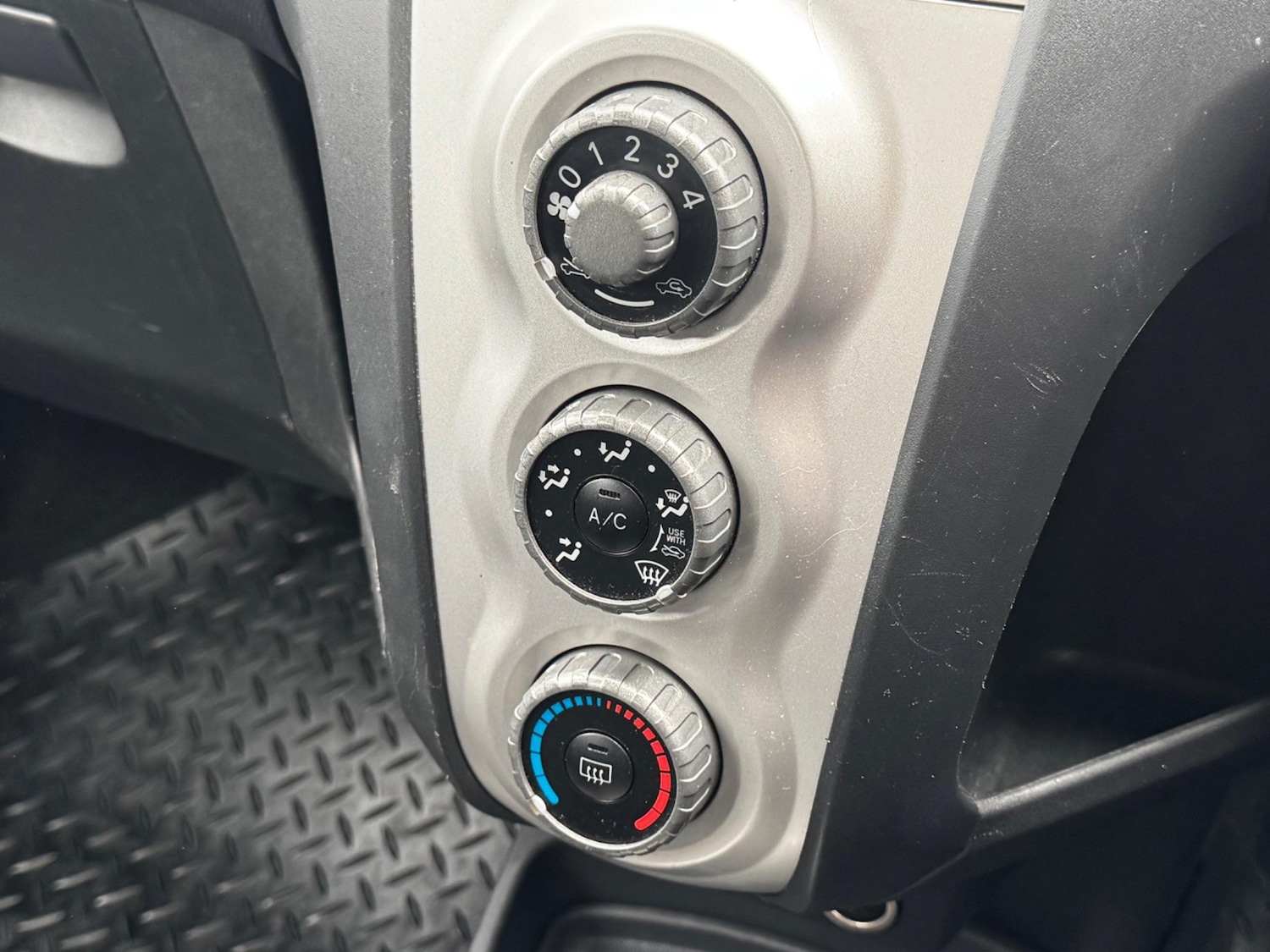 Used Toyota Yaris 2007 for sale - 76659219: Photo 39