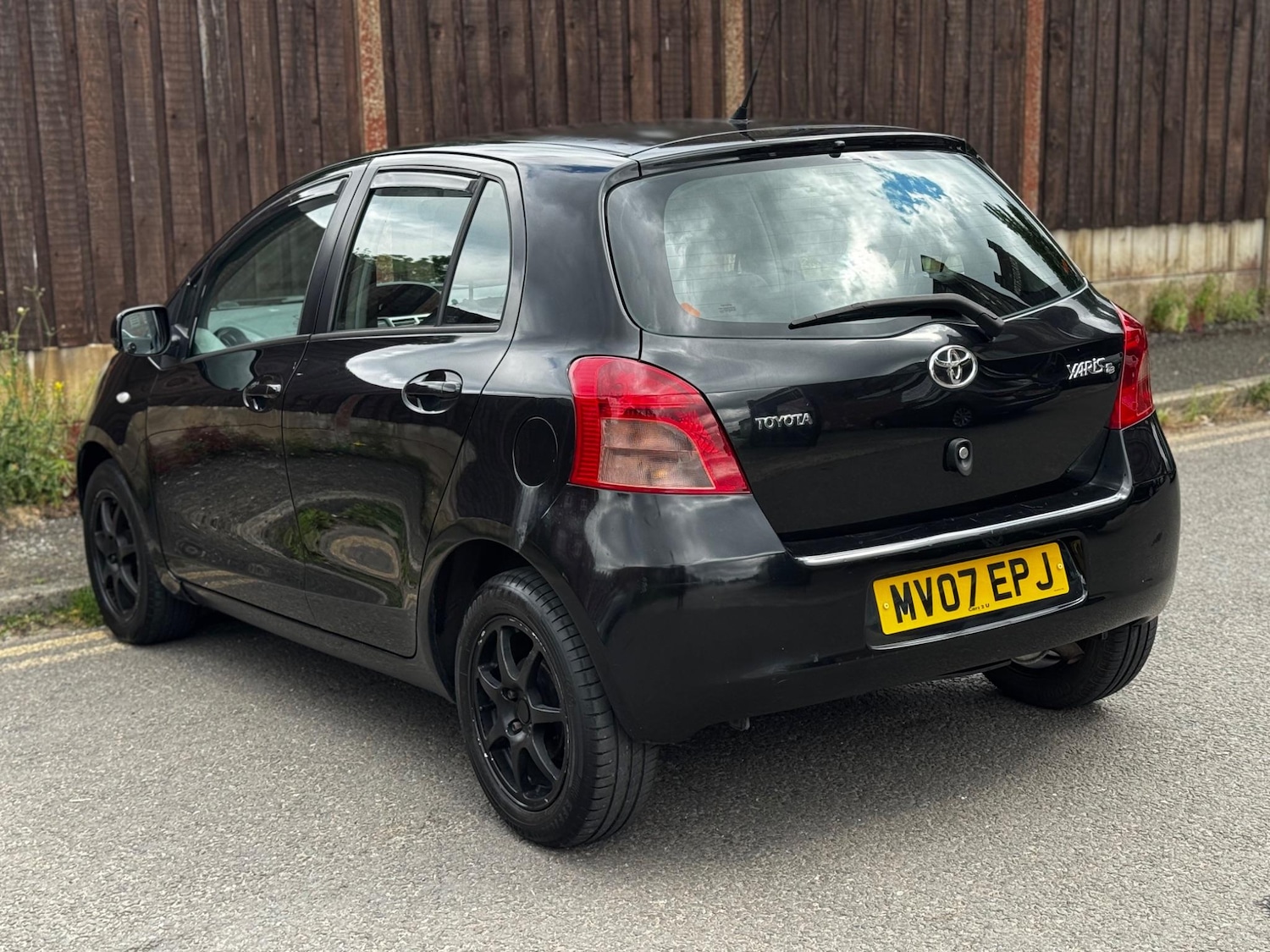 Used Toyota Yaris 2007 for sale - 76659219: Photo 5