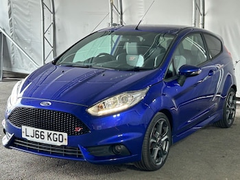 Used Ford Fiesta 2017 for sale - 79484353: Photo