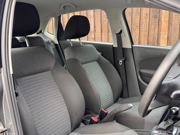 Used Volkswagen Polo 2010 for sale - 76246876: Photo 15