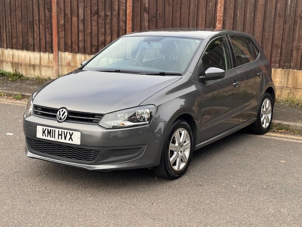 Used Volkswagen Polo 2010 for sale - 76246876: Photo 2