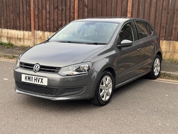 Used Volkswagen Polo 2010 for sale - 76246876: Photo