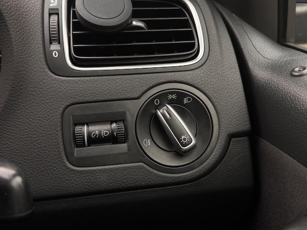 Used Volkswagen Polo 2010 for sale - 76246876: Photo 42