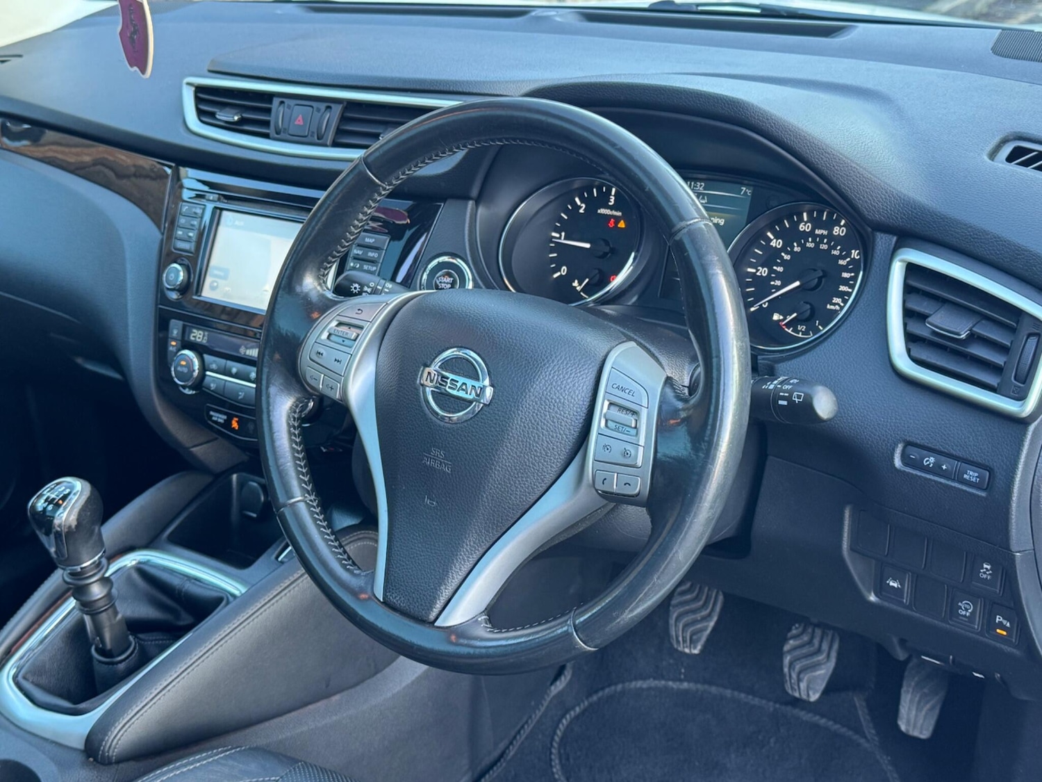 Used Nissan Qashqai 2015 for sale - 77376898: Photo 11