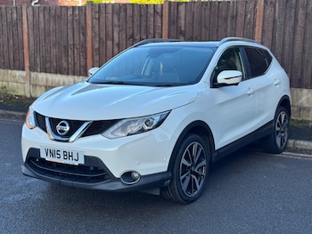 Used Nissan Qashqai 2015 for sale - 77376898: Photo