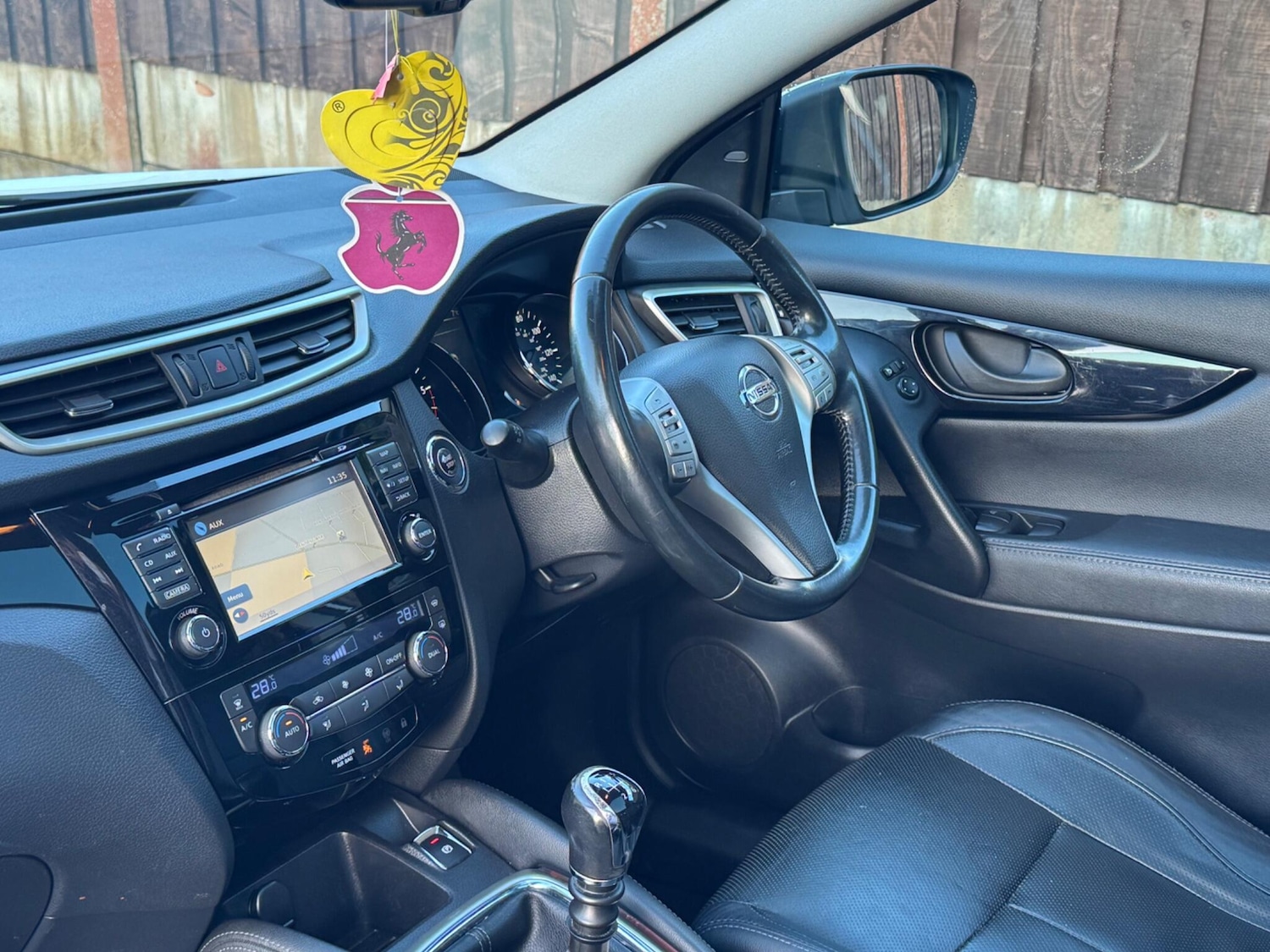 Used Nissan Qashqai 2015 for sale - 77376898: Photo 30