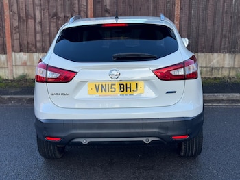 Used Nissan Qashqai 2015 for sale - 77376898: Photo