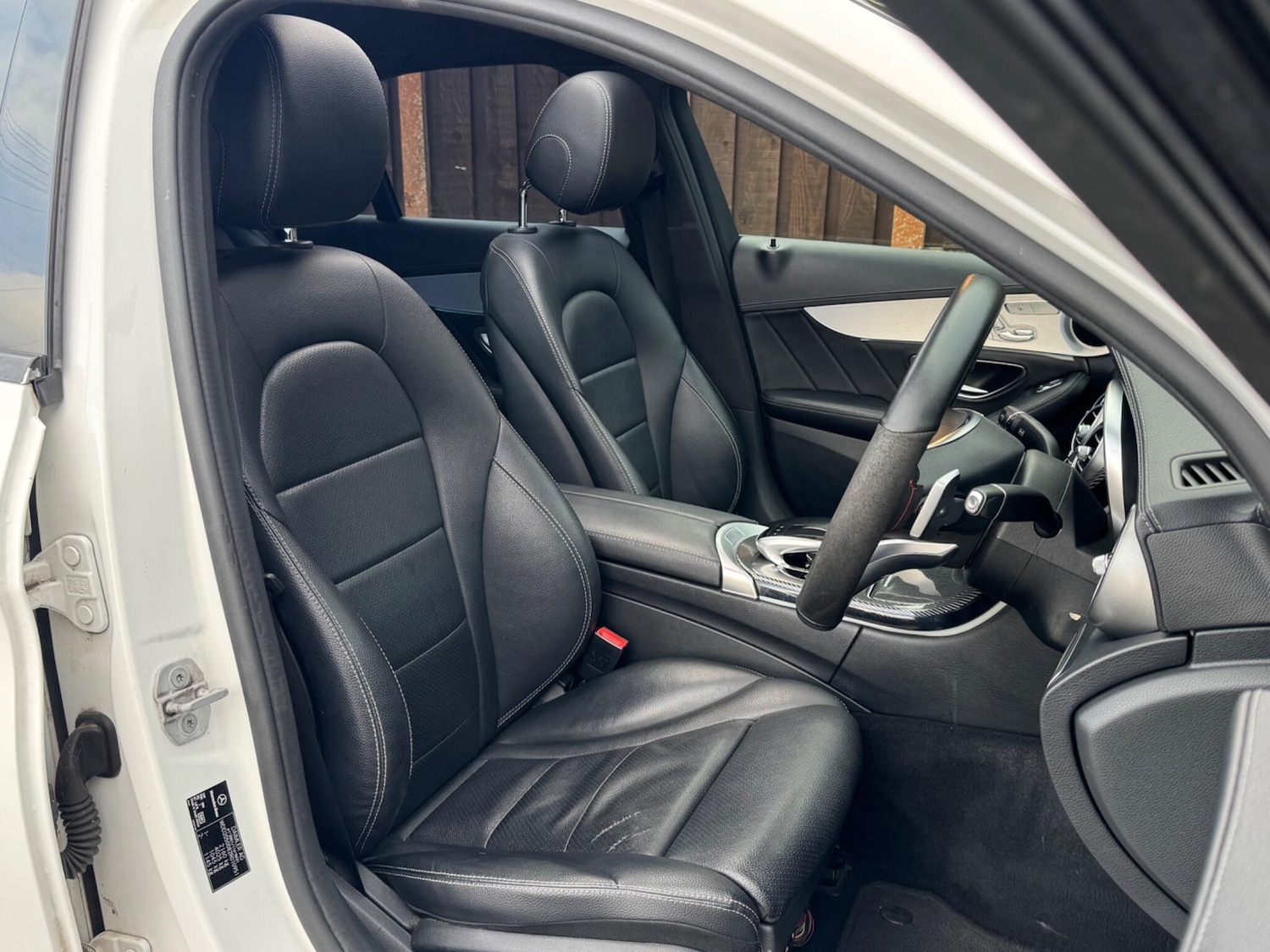 Used Mercedes-Benz C Class 2014 for sale - 76633761: Photo 14