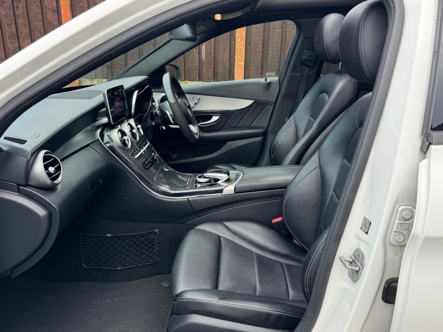 Used Mercedes-Benz C Class 2014 for sale - 76633761: Photo 26