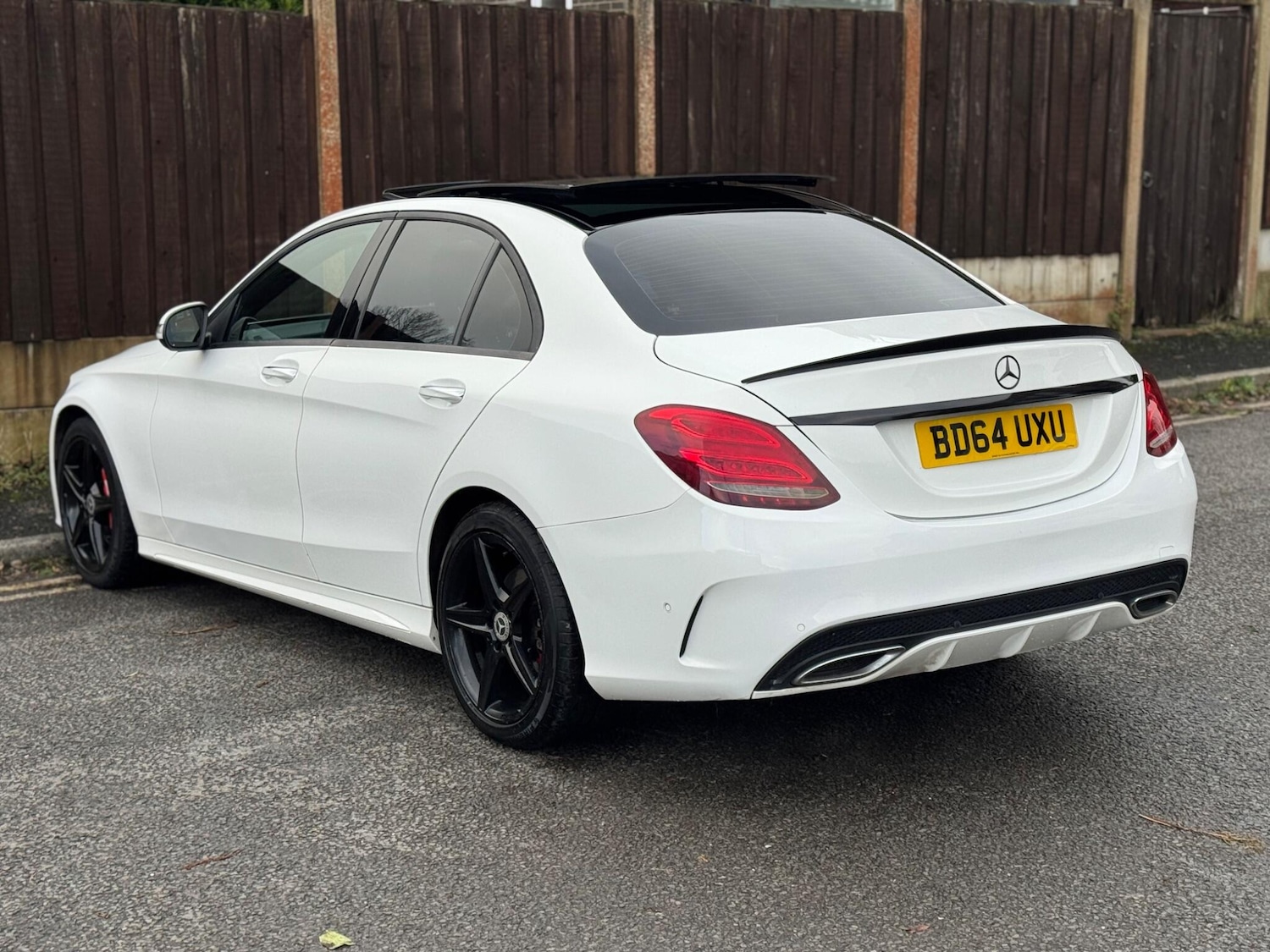 Used Mercedes-Benz C Class 2014 for sale - 76633761: Photo 5