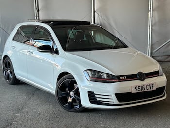 Used Volkswagen Golf 2016 for sale - 79657698: Photo