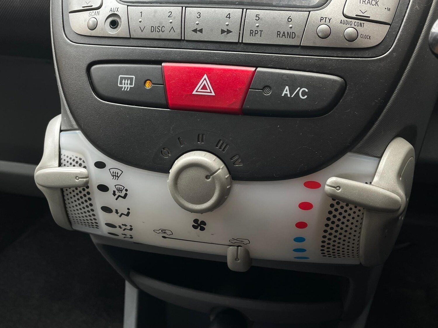 Used Citroen C1 for sale - 77550621: Photo 38