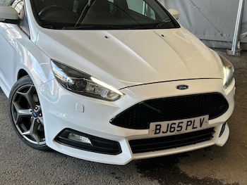 Used Ford Focus 2015 for sale - 78910887: Photo