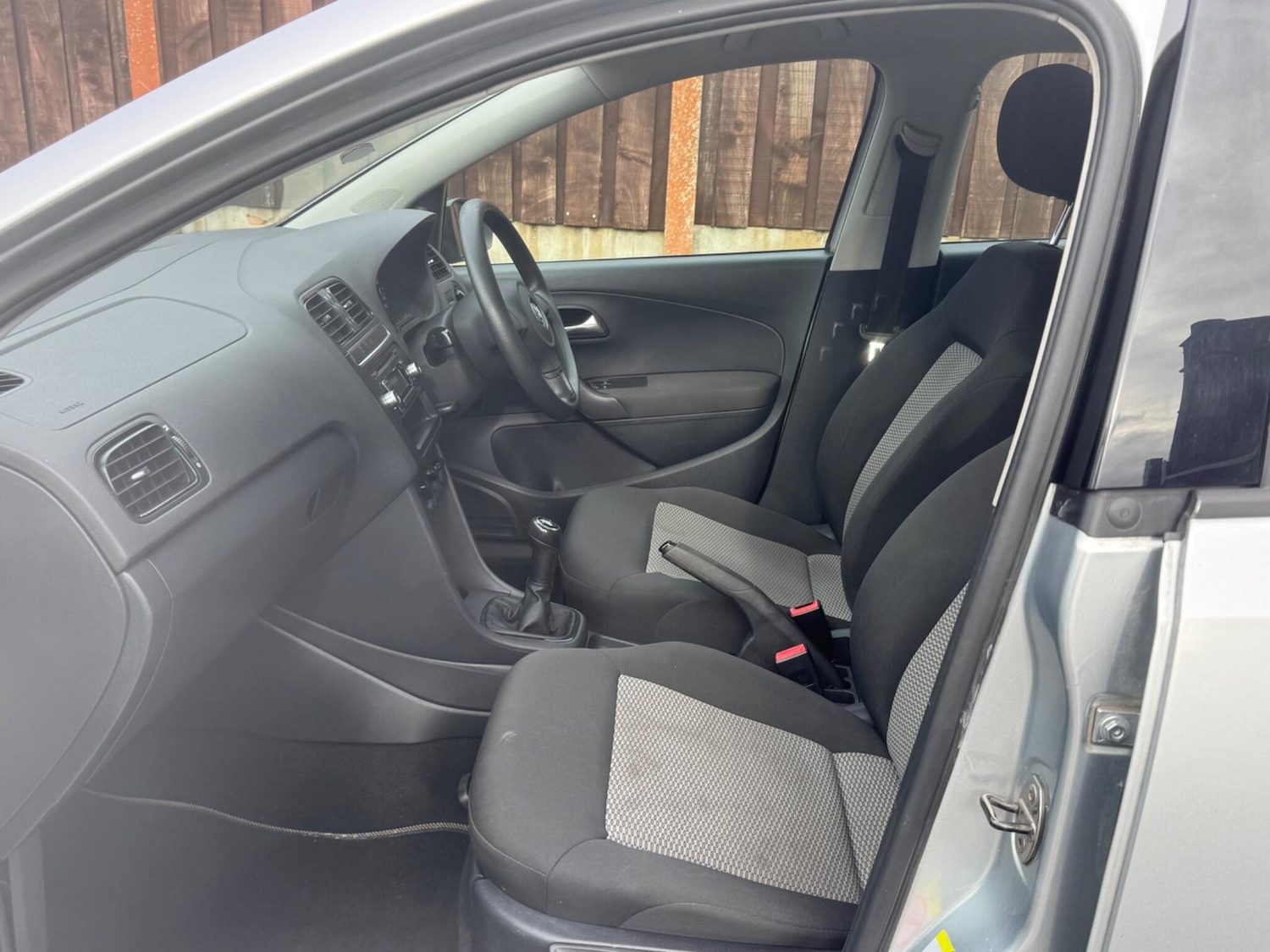 Used Volkswagen Polo for sale - 77537925: Photo 26