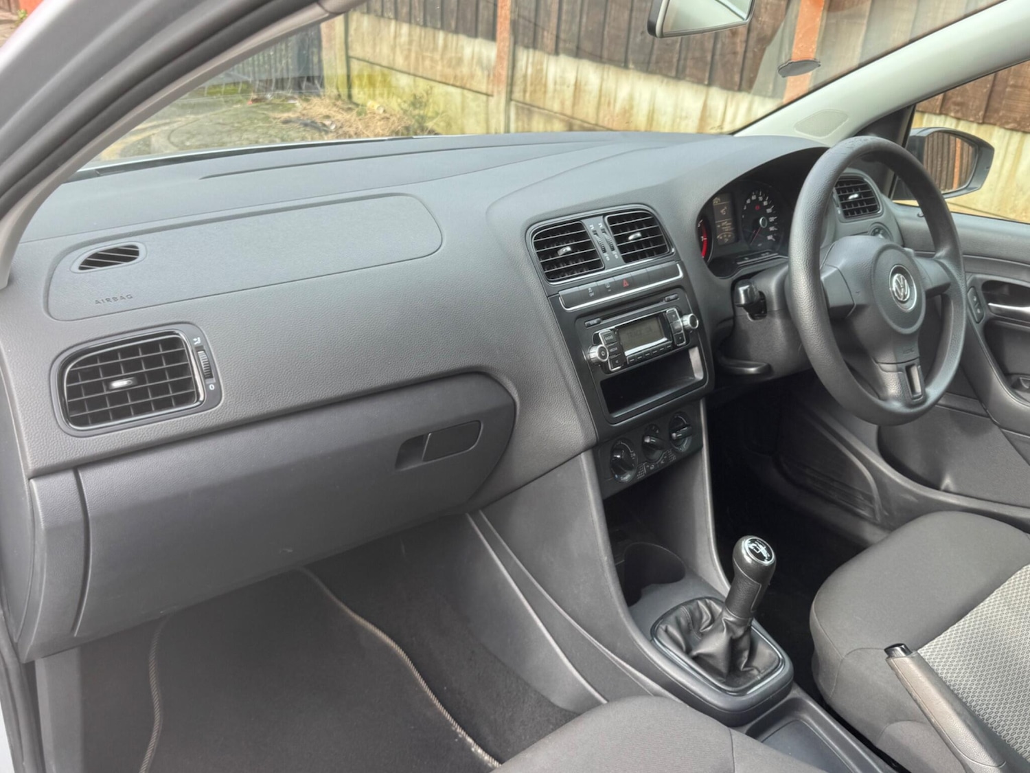 Used Volkswagen Polo for sale - 77537925: Photo 30