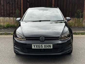 Used Volkswagen Golf 2015 for sale - 75400752: Photo