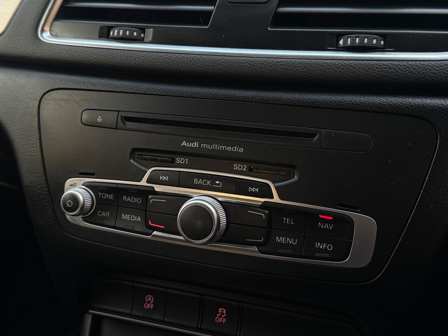 Used Audi Q3 2013 for sale - 77016821: Photo 45