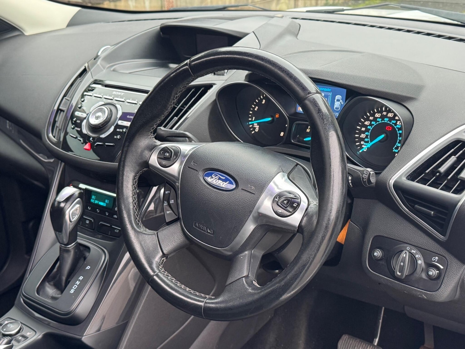 Used Ford Kuga 2014 for sale - 77331433: Photo 10