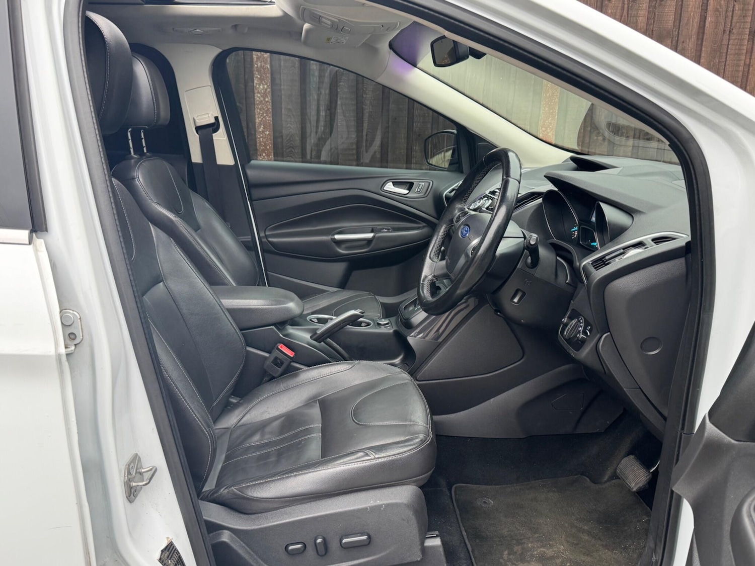 Used Ford Kuga 2014 for sale - 77331433: Photo 12