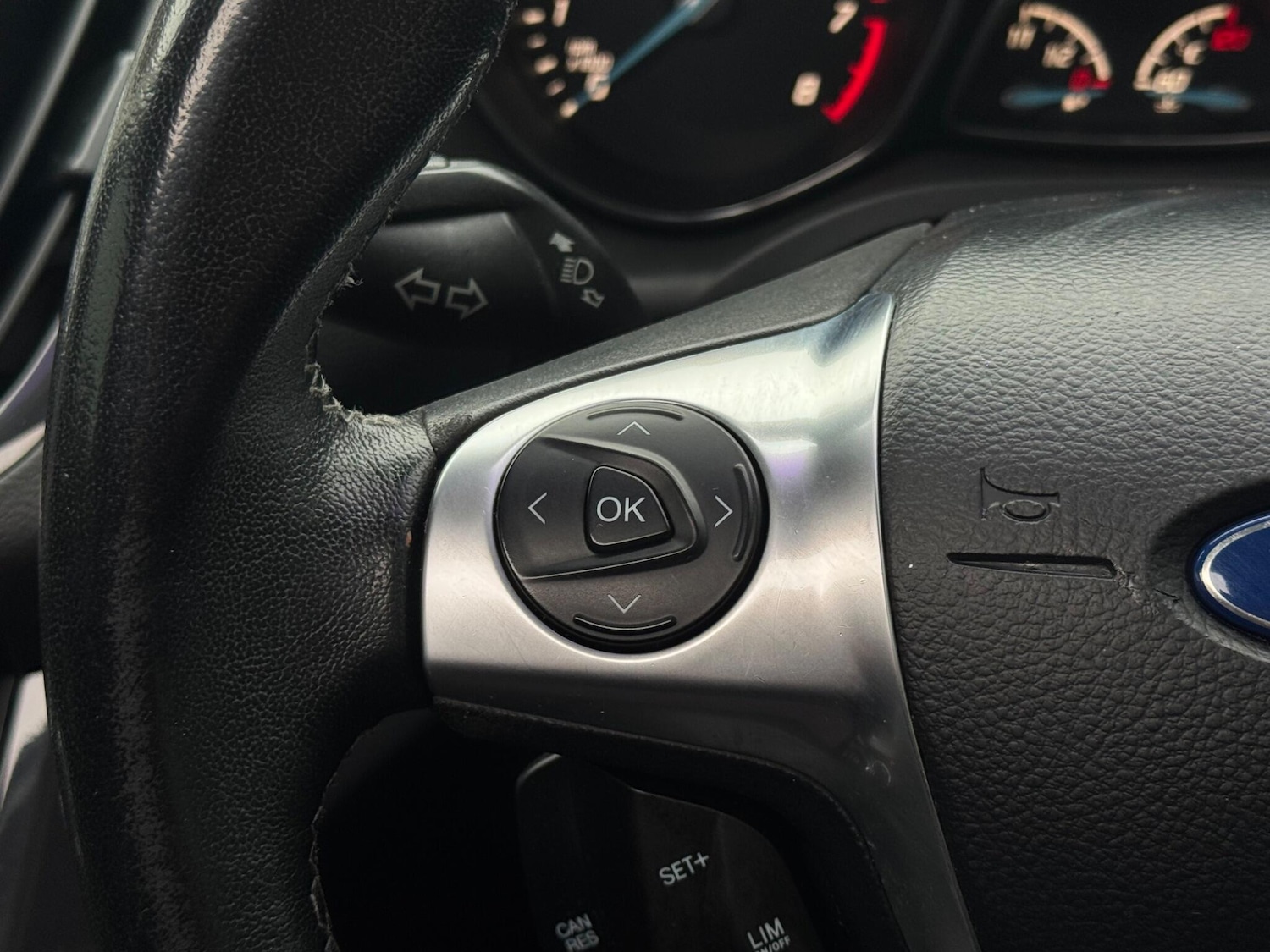 Used Ford Kuga 2014 for sale - 77331433: Photo 38