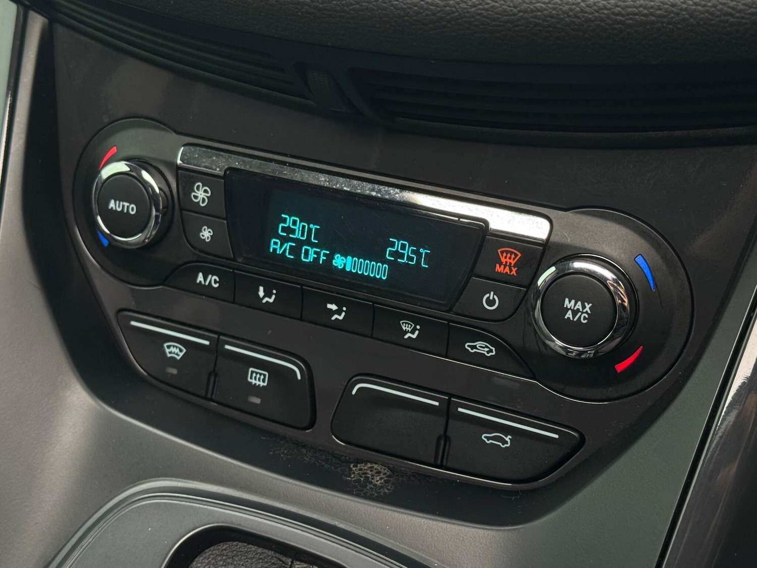 Used Ford Kuga 2014 for sale - 77331433: Photo 42