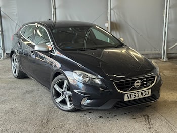 Used Volvo V40 2013 for sale - 79634943: Photo