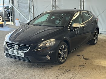 Used Volvo V40 2013 for sale - 79634943: Photo