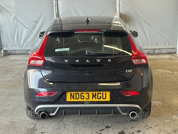 Used Volvo V40 2013 for sale - 79634943: Photo