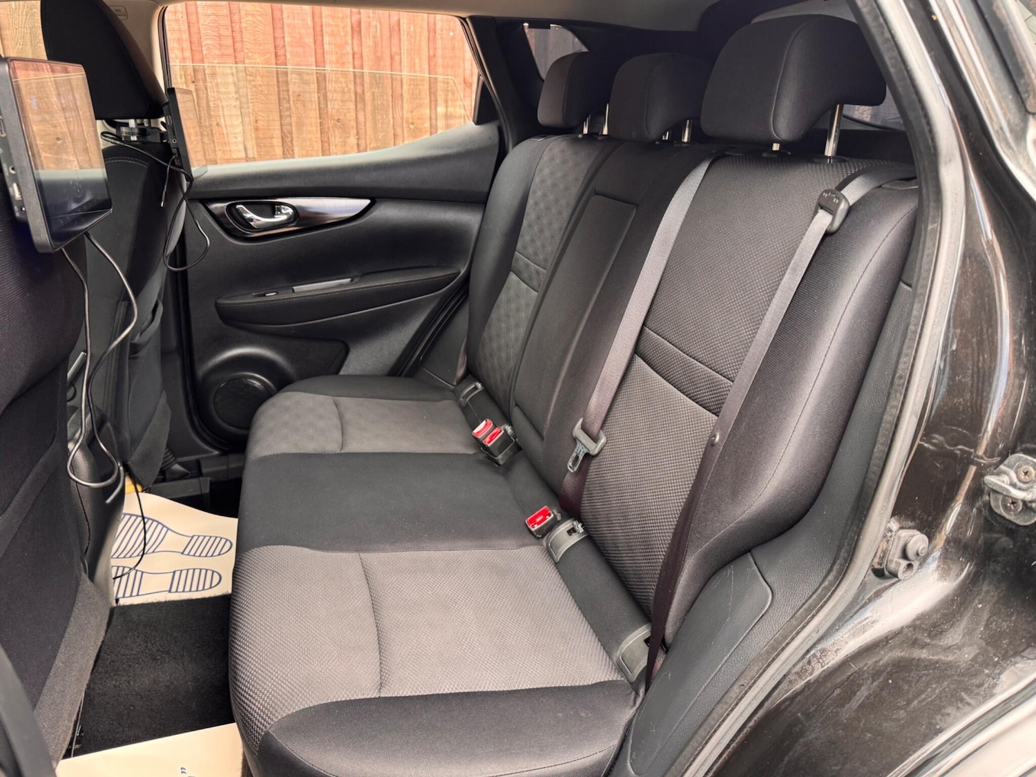 Used Nissan Qashqai 2015 for sale - 76001522: Photo 24