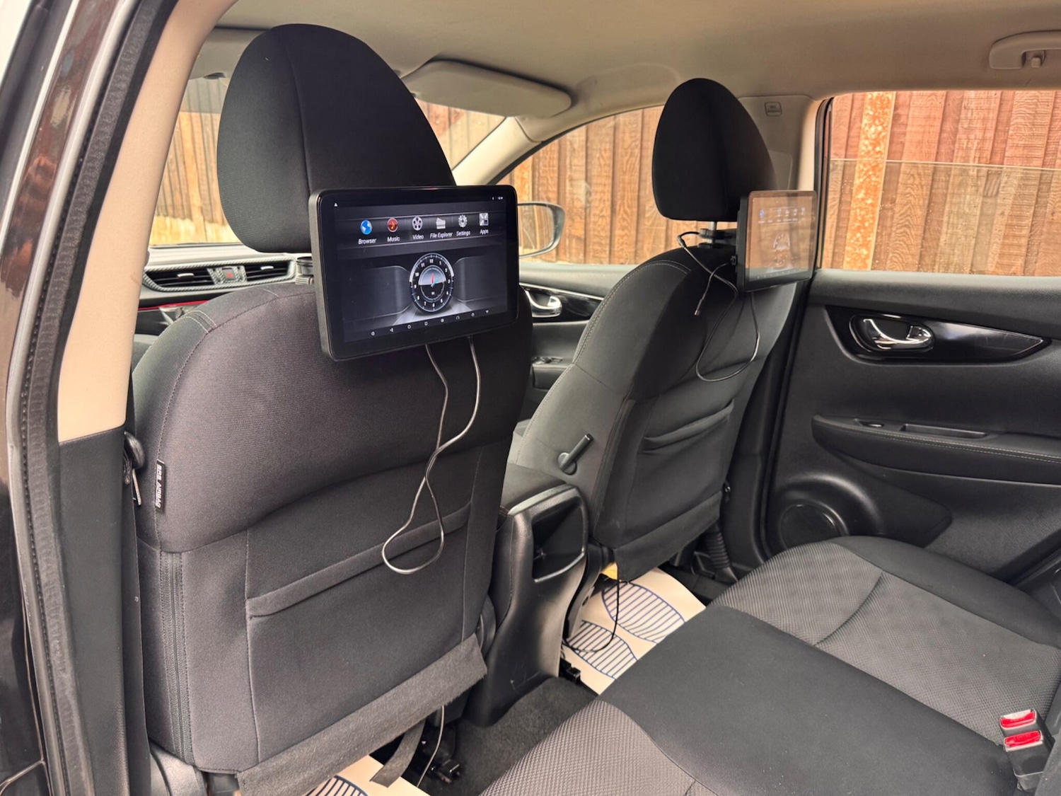 Used Nissan Qashqai 2015 for sale - 76001522: Photo 26