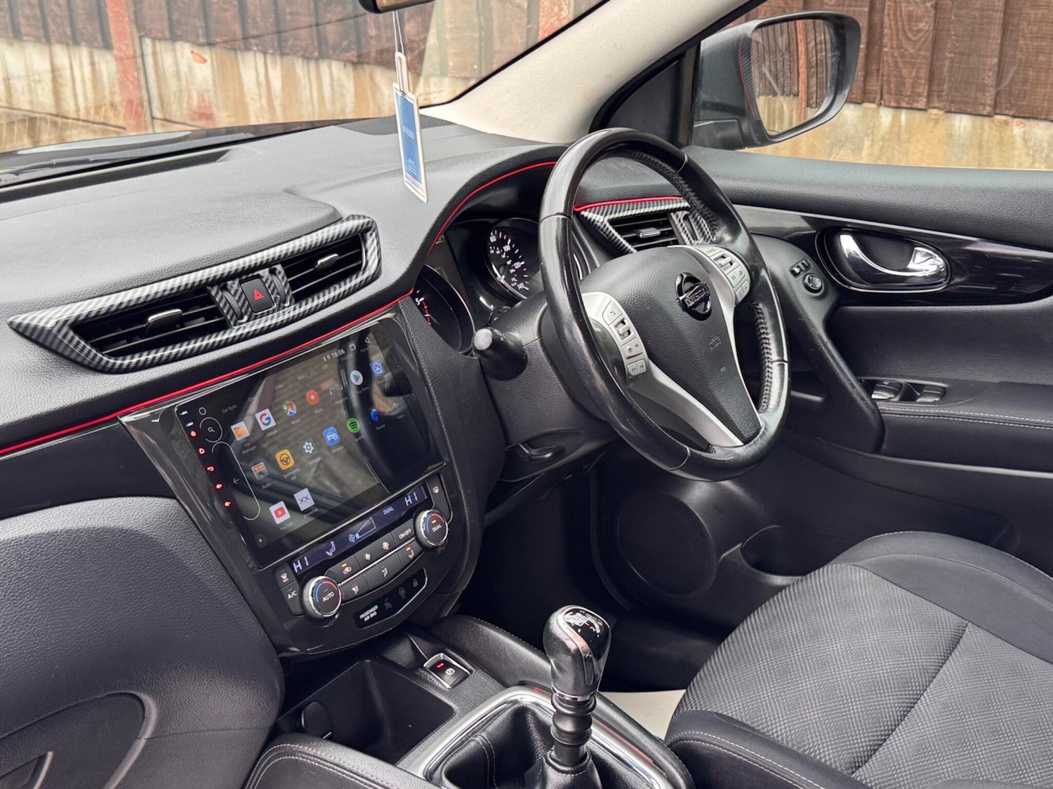 Used Nissan Qashqai 2015 for sale - 76001522: Photo 33