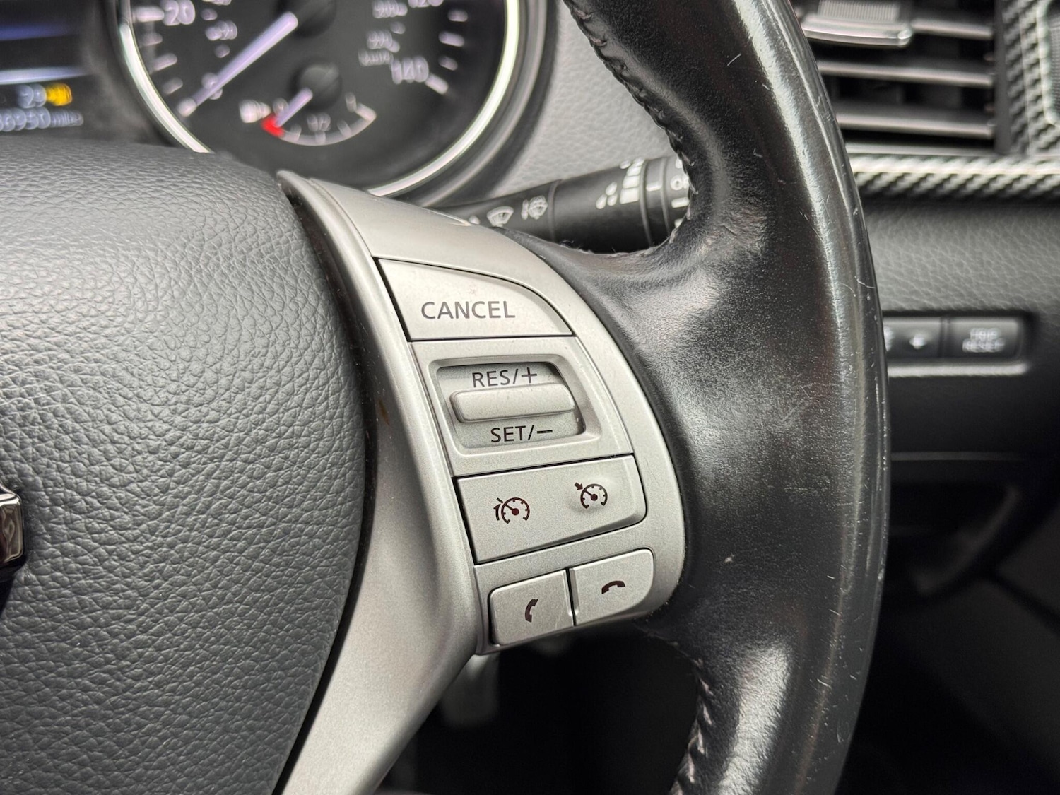 Used Nissan Qashqai 2015 for sale - 76001522: Photo 40