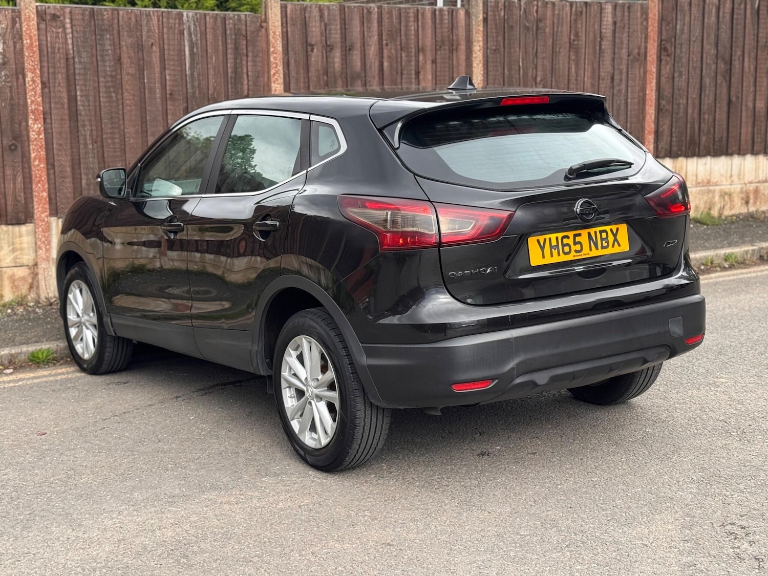 Used Nissan Qashqai 2015 for sale - 76001522: Photo 5