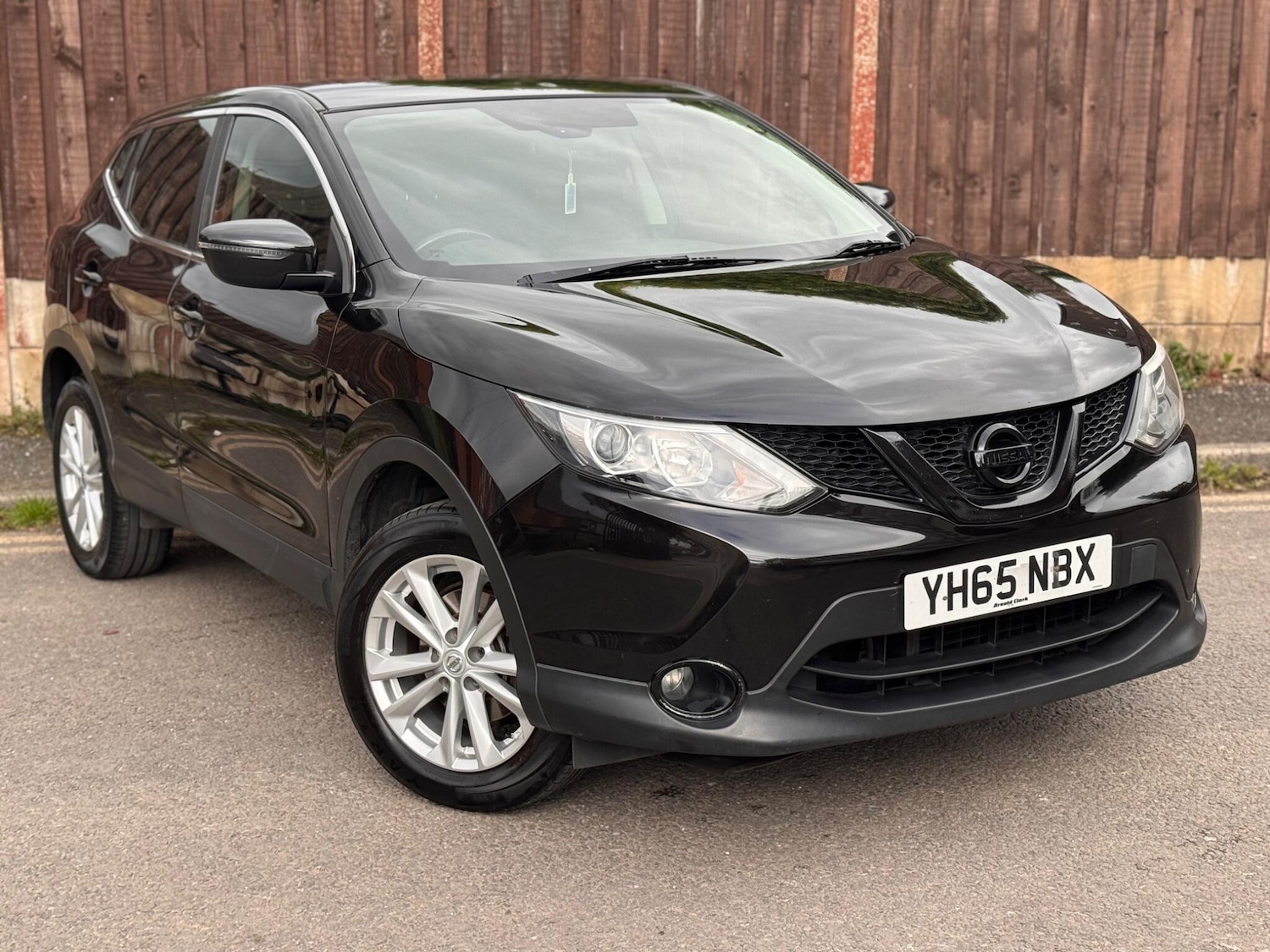 Used Nissan Qashqai 2015 for sale - 76001522: Photo 63